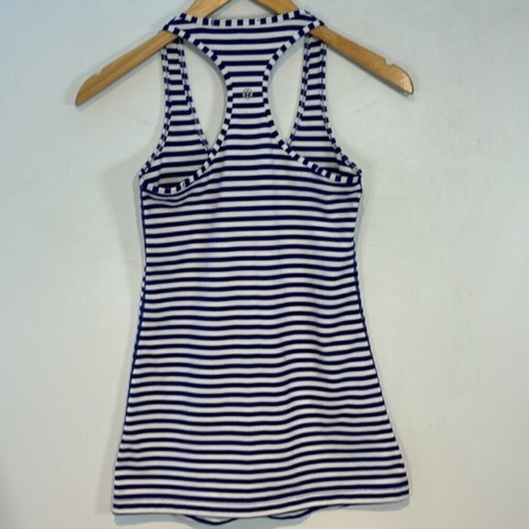 Lululemon STRIPED BLUE PURPLE COOL RACERBACK TANK TOP size 4 - Picture 4 of 7